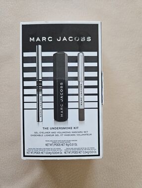 Marc Jacobs Undersmoke Travel Kit